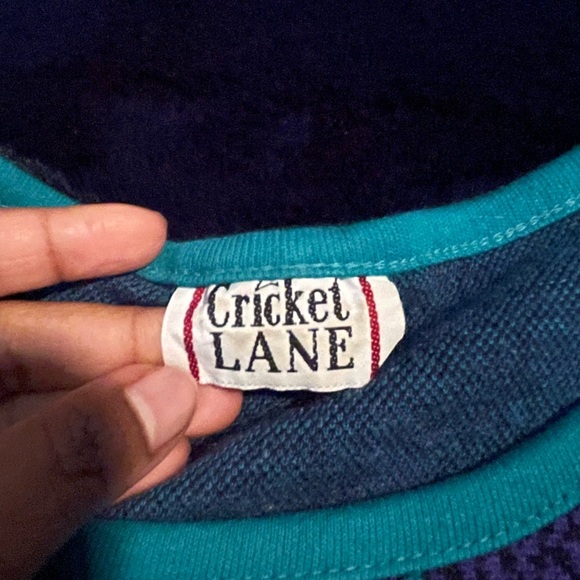 Cricket Lane Sweater - Picture 4 of 5